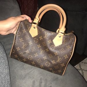 Louis Vuitton purse